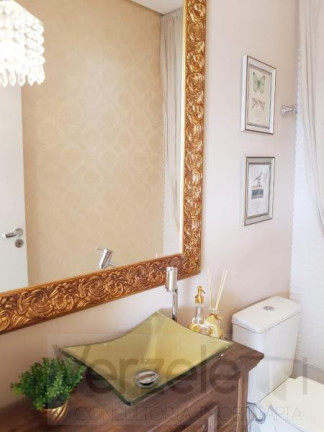 Imagem Apartamento com 3 Quartos à Venda, 129 m² em Centro - Balneário Camboriú Imagem Apartamento com 3 Quartos à Venda, 129 m² em Centro - Balneário Camboriú