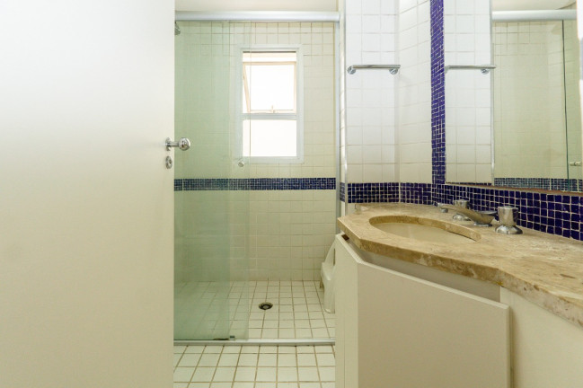 Imagem Apartamento com 3 Quartos à Venda, 210 m² em Moema - São Paulo