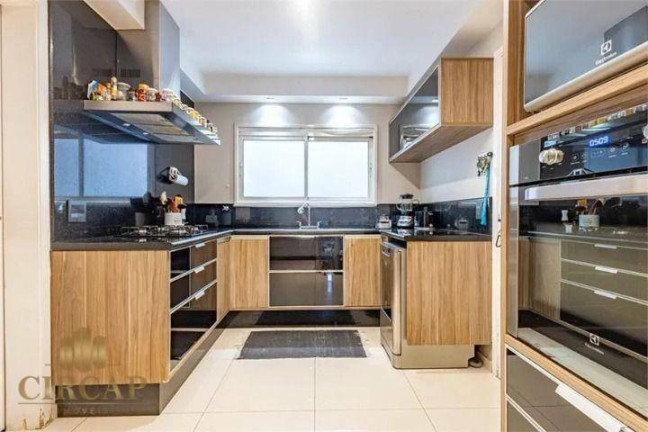Imagem Apartamento com 4 Quartos à Venda, 198 m² em Alto De Pinheiros - São Paulo