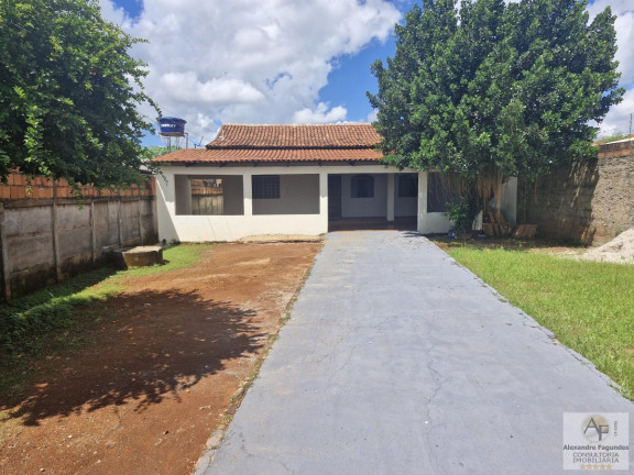 Imagem Casa com 3 Quartos à Venda, 175 m² em Residencial Village Garavelo - Aparecida De Goiânia Imagem Casa com 3 Quartos à Venda, 175 m² em Residencial Village Garavelo - Aparecida De Goiânia