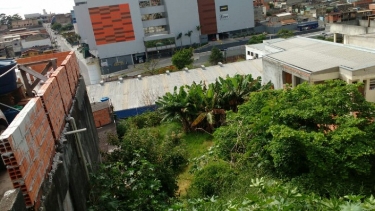 Imagem Terreno à Venda, 668 m² em Jardim Planalto - Carapicuíba Imagem Terreno à Venda, 668 m² em Jardim Planalto - Carapicuíba