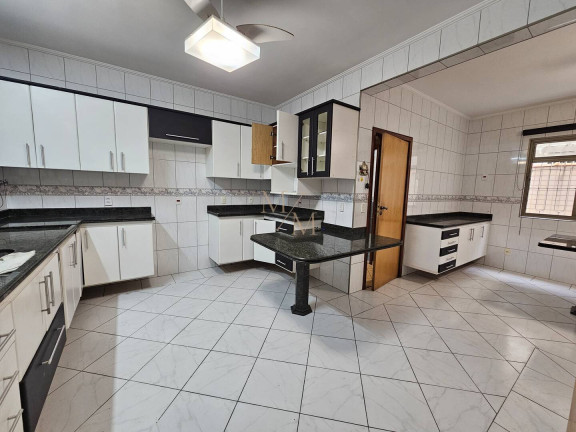Imagem Casa com 3 Quartos à Venda, 171 m² em Embaré - Santos Imagem Casa com 3 Quartos à Venda, 171 m² em Embaré - Santos