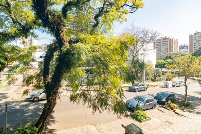 Imagem Apartamento com 1 Quarto à Venda, 51 m² em Petrópolis - Porto Alegre