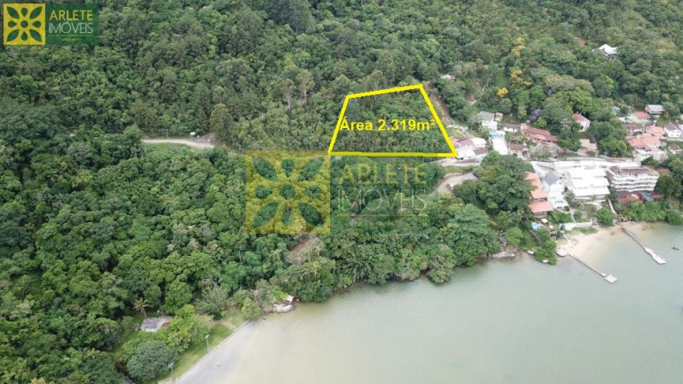 Terreno à Venda, 2.319 m² em Araça - Porto Belo