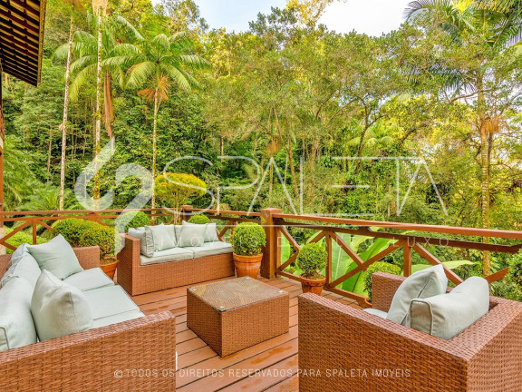 Imagem Casa com 7 Quartos à Venda, em Praia De Iporanga - Guarujá Imagem Casa com 7 Quartos à Venda, em Praia De Iporanga - Guarujá