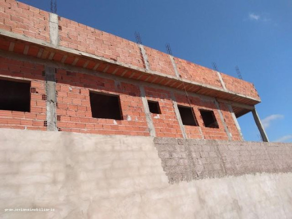 Imagem Casa à Venda, em Jardim Vitoria - Cotia Imagem Casa à Venda, em Jardim Vitoria - Cotia