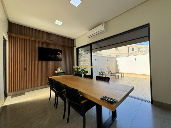 Imagem Casa com 3 Quartos à Venda, 200 m² em Jardim Centro - Patos De Minas Imagem Casa com 3 Quartos à Venda, 200 m² em Jardim Centro - Patos De Minas