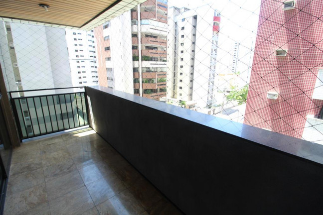 Imagem Apartamento com 3 Quartos à Venda, 250 m² em Meireles - Fortaleza
