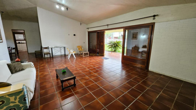 Imagem Casa com 4 Quartos à Venda, 264 m² em Atlântida - Xangri-lá