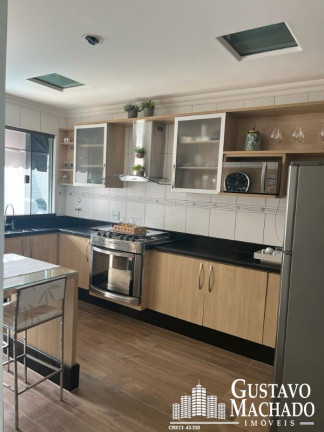Imagem Casa com 3 Quartos à Venda, 196 m² em Loteamento Bondarovshy - Quatis Imagem Casa com 3 Quartos à Venda, 196 m² em Loteamento Bondarovshy - Quatis