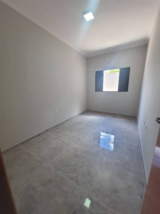 Imagem Casa com 3 Quartos à Venda, 75 m² em Bopiranga - Itanhaem
