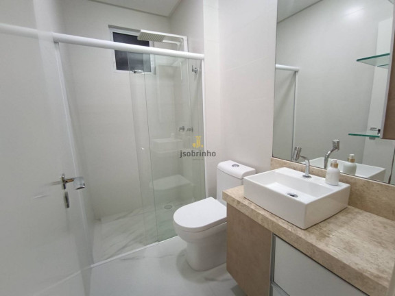 Imagem Apartamento com 3 Quartos para Temporada, 161 m² em Meia Praia - Itapema Imagem Apartamento com 3 Quartos para Temporada, 161 m² em Meia Praia - Itapema