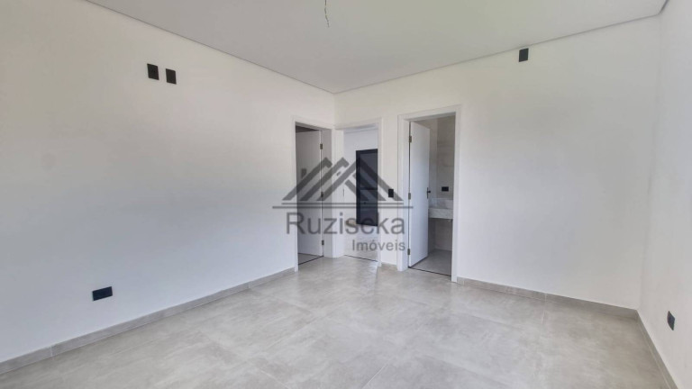 Imagem Casa com 3 Quartos à Venda, 300 m² em Jardim Guacira - Itanhaém Imagem Casa com 3 Quartos à Venda, 300 m² em Jardim Guacira - Itanhaém