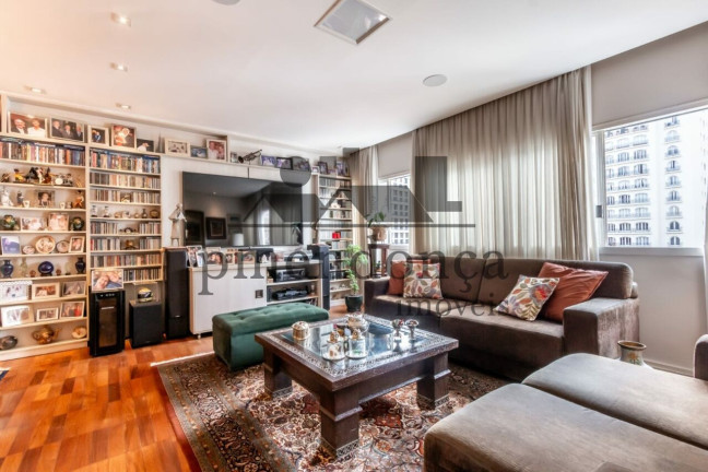 Apartamento com 3 Quartos à Venda, 123 m² em Jardim Paulista - São Paulo