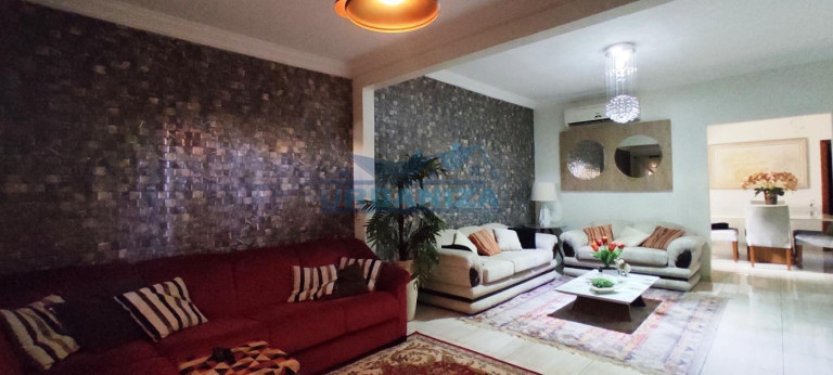 Imagem Casa com 3 Quartos à Venda, 216 m² em Jardim Icaray - Birigui