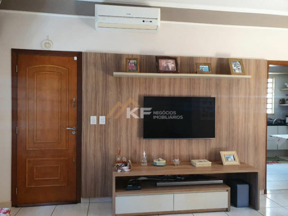 Imagem Casa com 3 Quartos à Venda, 200 m² em Parque Dos Lagos - Ribeirão Preto Imagem Casa com 3 Quartos à Venda, 200 m² em Parque Dos Lagos - Ribeirão Preto