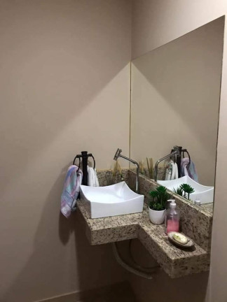 Imagem Casa com 4 Quartos à Venda,  em Braunes - Nova Friburgo