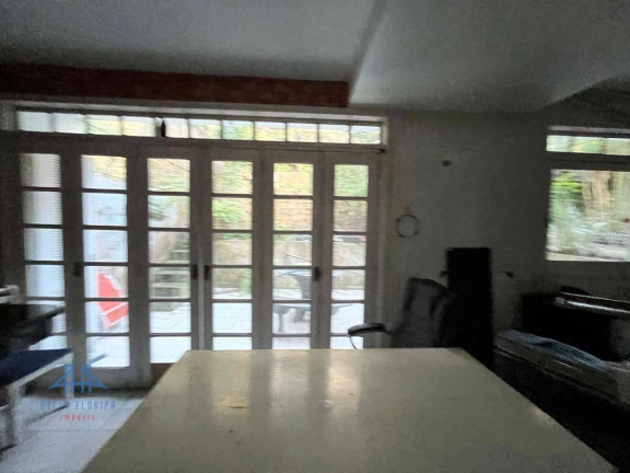 Imagem Casa com 5 Quartos à Venda, 364 m² em Centro - Florianópolis Imagem Casa com 5 Quartos à Venda, 364 m² em Centro - Florianópolis