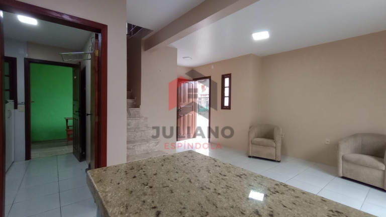 Imagem Casa com 2 Quartos à Venda, 75 m² em Hípica - Porto Alegre