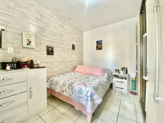 Imagem Casa com 3 Quartos à Venda, 300 m² em Forquilhinhas - São José Imagem Casa com 3 Quartos à Venda, 300 m² em Forquilhinhas - São José