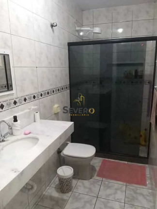 Imagem Casa com 1 Quarto à Venda, 100 m² em Rio Do Ouro - São Gonçalo Imagem Casa com 1 Quarto à Venda, 100 m² em Rio Do Ouro - São Gonçalo