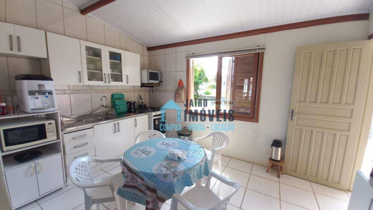 Imagem Casa com 4 Quartos à Venda, 156 m² em Nova Tramandaí - Tramandaí Imagem Casa com 4 Quartos à Venda, 156 m² em Nova Tramandaí - Tramandaí