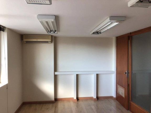 Imagem Sala Comercial à Venda, 220 m² em Bela Vista - Porto Alegre