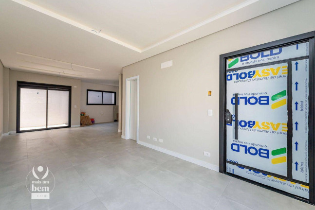 Imagem Sobrado com 3 Quartos à Venda, 135 m² em água Verde - Curitiba Imagem Sobrado com 3 Quartos à Venda, 135 m² em água Verde - Curitiba