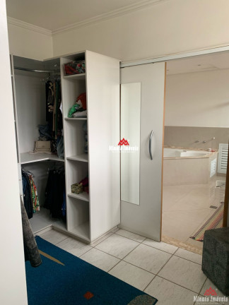 Imagem Casa com 3 Quartos à Venda, 211 m² em Vila Jundiainópolis - Jundiaí Imagem Casa com 3 Quartos à Venda, 211 m² em Vila Jundiainópolis - Jundiaí