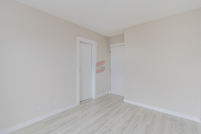 Imagem Sobrado com 3 Quartos à Venda, 170 m² em Bairro Alto - Curitiba Imagem Sobrado com 3 Quartos à Venda, 170 m² em Bairro Alto - Curitiba