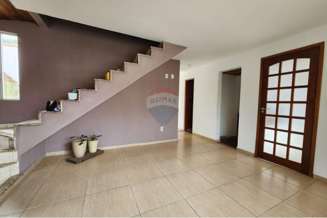 Imagem Casa com 4 Quartos à Venda, 218 m² em Bairro Itaipuacu - Maricá Imagem Casa com 4 Quartos à Venda, 218 m² em Bairro Itaipuacu - Maricá