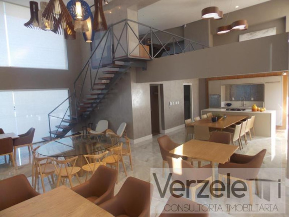 Imagem Apartamento com 4 Quartos à Venda, 220 m² em Centro - Balneário Camboriú