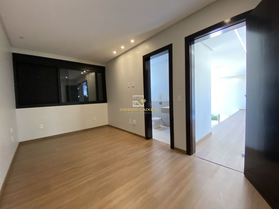 Imagem Casa com 3 Quartos à Venda, 330 m² em Chácaras Caiçaras - Patos De Minas Imagem Casa com 3 Quartos à Venda, 330 m² em Chácaras Caiçaras - Patos De Minas