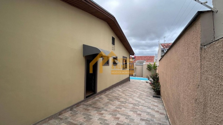 Imagem Casa com 3 Quartos à Venda, 152 m² em Jardim Shangri-lá - Itapetininga Imagem Casa com 3 Quartos à Venda, 152 m² em Jardim Shangri-lá - Itapetininga