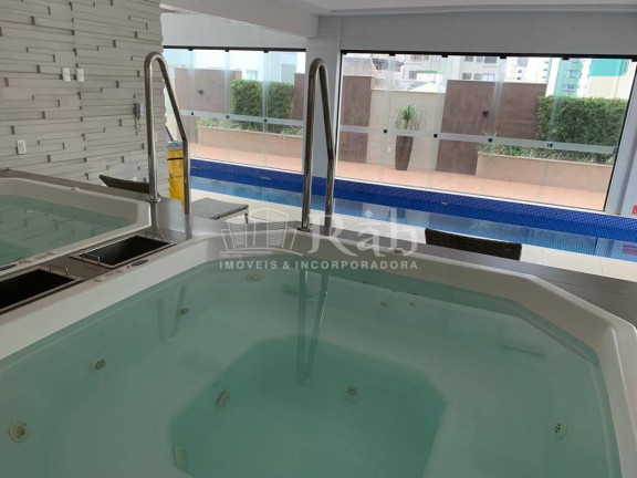 Imagem Apartamento com 4 Quartos à Venda, 161 m² em Centro - Balneário Camboriú Imagem Apartamento com 4 Quartos à Venda, 161 m² em Centro - Balneário Camboriú