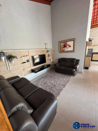 Imagem Casa com 3 Quartos à Venda, 360 m² em Vila Rezende - Goiânia Imagem Casa com 3 Quartos à Venda, 360 m² em Vila Rezende - Goiânia