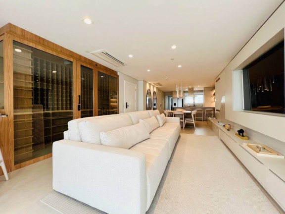 Imagem Apartamento com 4 Quartos à Venda,  em Barra Sul - Balneário Camboriú