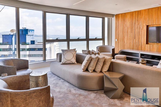 Imagem Apartamento com 4 Quartos à Venda, 257 m² em Centro - Balneário Camboriú Imagem Apartamento com 4 Quartos à Venda, 257 m² em Centro - Balneário Camboriú