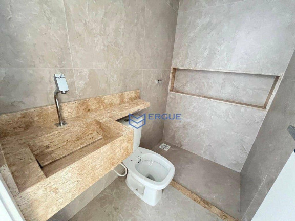 Imagem Casa com 4 Quartos à Venda, 134 m² em Guaribas - Eusébio
