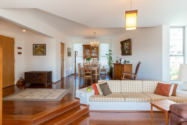Apartamento com 4 Quartos à Venda, 212 m² em Morumbi - São Paulo
