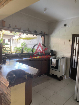 Imagem Apartamento com 7 Quartos à Venda, 441 m² em Barra Da Lagoa - Ubatuba Imagem Apartamento com 7 Quartos à Venda, 441 m² em Barra Da Lagoa - Ubatuba