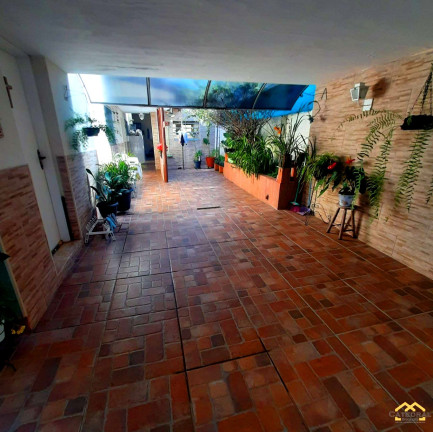 Imagem Casa com 2 Quartos à Venda, 211 m² em Vila Rami - Jundiaí Imagem Casa com 2 Quartos à Venda, 211 m² em Vila Rami - Jundiaí