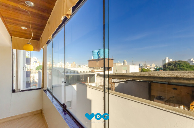 Imagem Imóvel com 2 Quartos à Venda, 135 m² em Petrópolis - Porto Alegre Imagem Imóvel com 2 Quartos à Venda, 135 m² em Petrópolis - Porto Alegre