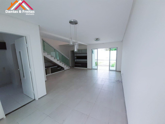Imagem Imóvel com 3 Quartos à Venda,  em Sapiranga - Fortaleza
