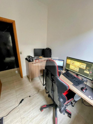 Imagem Casa com 3 Quartos à Venda, 125 m² em Jardim Cacique - Suzano