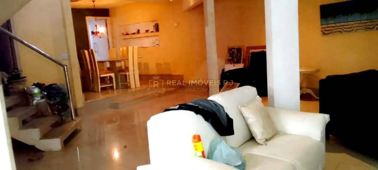 Imagem Casa com 5 Quartos à Venda, 220 m² em Laranjeiras - Rio De Janeiro Imagem Casa com 5 Quartos à Venda, 220 m² em Laranjeiras - Rio De Janeiro