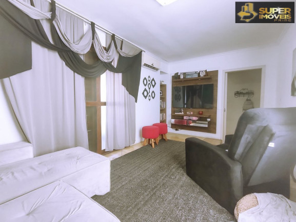 Imagem Casa com 5 Quartos à Venda, 256 m² em Três Vendas - Pelotas Imagem Casa com 5 Quartos à Venda, 256 m² em Três Vendas - Pelotas