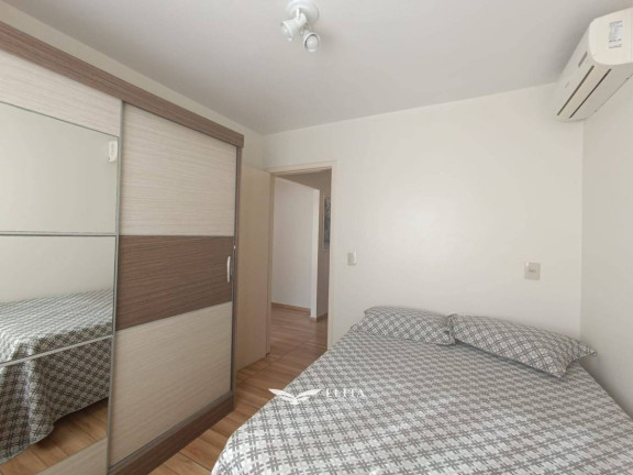 Imagem Sobrado com 4 Quartos à Venda, 154 m² em Centro - Barra Velha