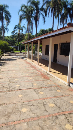 Imagem Imóvel com 3 Quartos à Venda, 1.500 m² em Altos De Caucaia (caucaia Do Alto) - Cotia