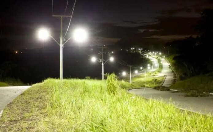 Imagem Terreno à Venda, 811 m² em Cia Sul - Simões Filho